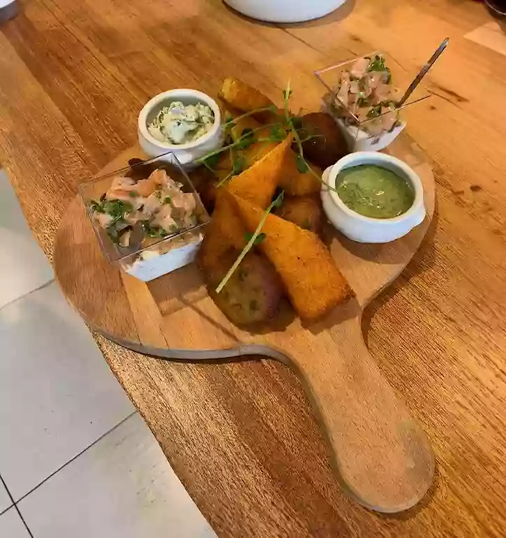 Le restaurant - S&J - Restaurant Hyères vieille ville - meilleur resto HYERES