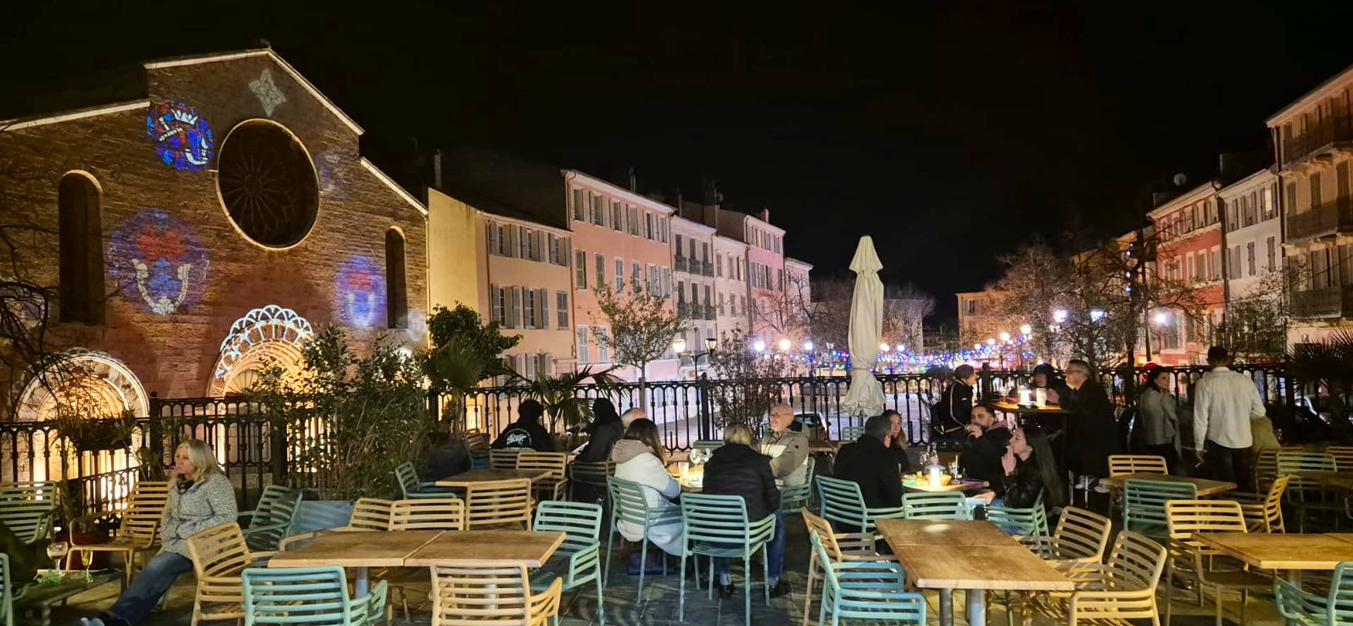 S&J - Restaurant centre ville Hyeres - restaurant HYERES